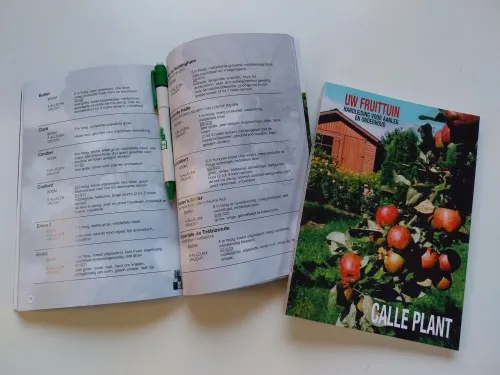 VOTRE JARDIN FRUITIER : MANUEL D'AMÉNAGEMENT ET D'ENTRETIEN